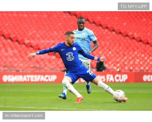 战术演进观察:2025-26赛季英超中下游球队普遍采用5后卫体系的原因 战术演进观察:2025-26赛季英超中下游球队普遍采用5后卫体系的原因